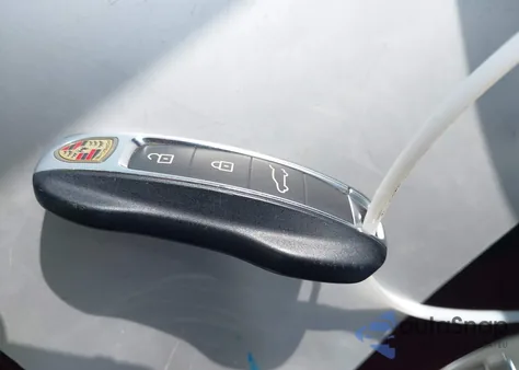 2020 Porsche Cayenne Coupe S z USA, uszkodzony, nr VIN WP1BB2AY5LDA57597